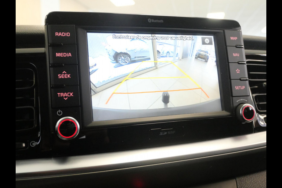 Kia Stonic 1.0 T-GDi ExecutiveLine | Trehaak | Cruise | Clima | Navi | Keyless | Stoel-stuurverwarming |