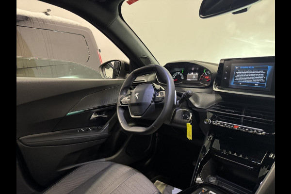 Peugeot 2008 1.2 PureTech 130pk Automaat Allure Navigatie Climate Control LED Lichtmetalen Velgen Parkeer sensoren Cruise Control