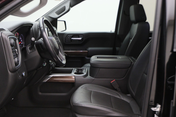 Chevrolet Silverado CREW CAB 5.3L V8