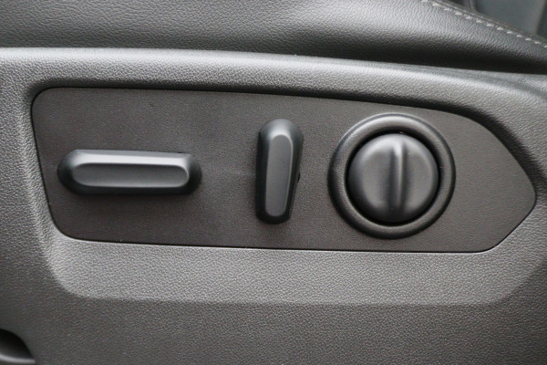 Chevrolet Silverado CREW CAB 5.3L V8