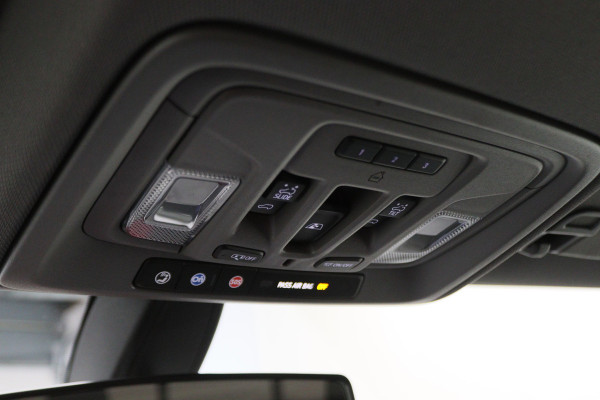 Chevrolet Silverado CREW CAB 5.3L V8