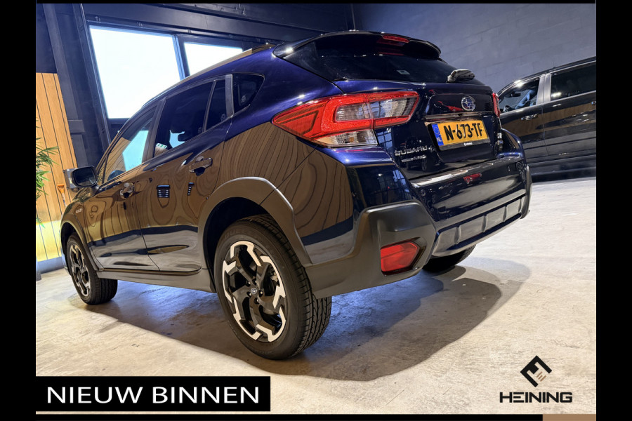 Subaru XV 2.0i e-BOXER Luxury. Automaat 4X4. Adaptive-cruise. Apple-carplay. Navi. Camera voor en achter. 49000km met NAP.