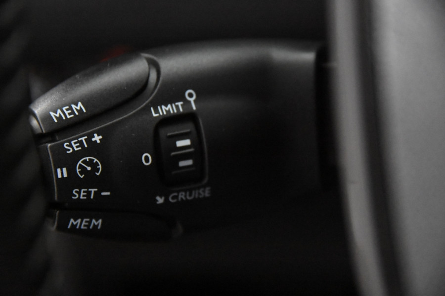 Peugeot 208 Active *1ste Eigenaar*Carplay*DAB*Navigatie*