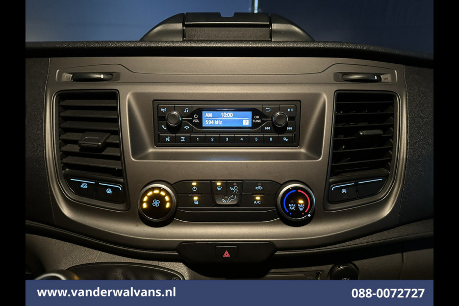 Ford Transit 2.0 TDCI 161pk Bakwagen 225cm hoog Laadklep Euro6 Airco | Camera | Cruisecontrol | 950kg laadvermogen Bijrijdersbank,