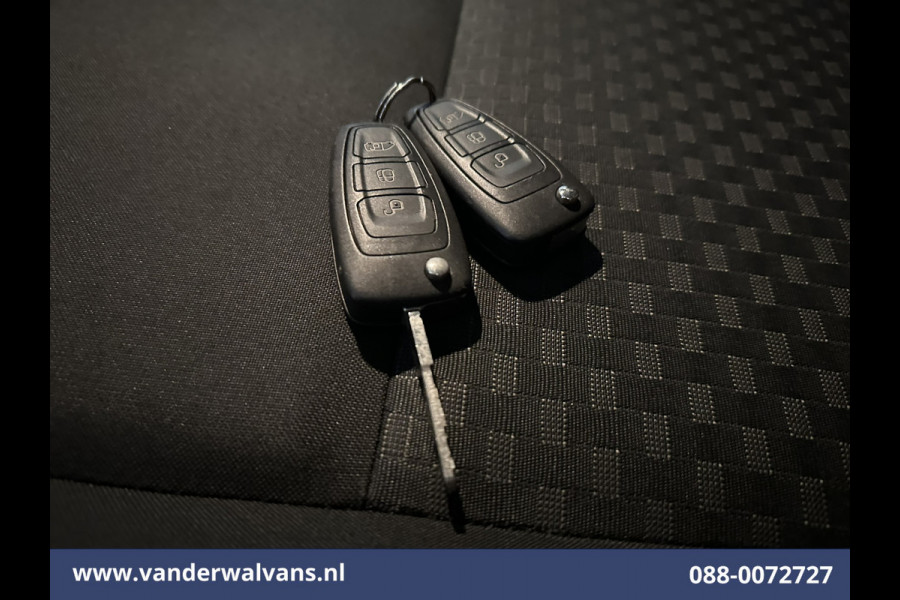 Ford Transit 2.0 TDCI 161pk Bakwagen 225cm hoog Laadklep Euro6 Airco | Camera | Cruisecontrol | 950kg laadvermogen Bijrijdersbank,