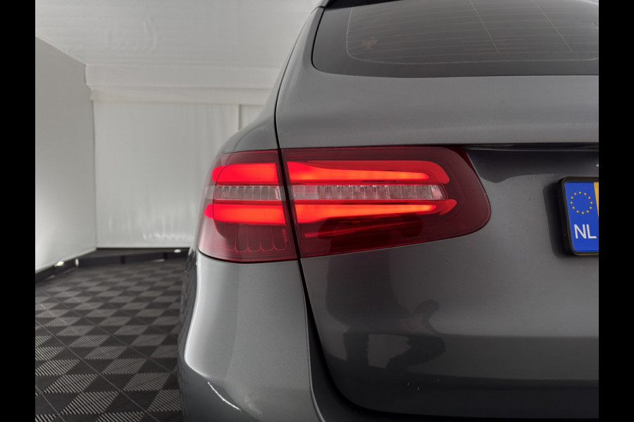 Mercedes-Benz GLC 350e 4MATIC AMG-Style (Plug-In) Aut. *PANO | LEATHER | FULL-LED | HEATED-SPORTSEATS | KEYLESS | CAMERA | NAVI-FULLMAP | PRIVACY-GLASS | SHIFTPADDLES | ECC | PDC | ADAPTIVE-CRUISE | 19''ALU*