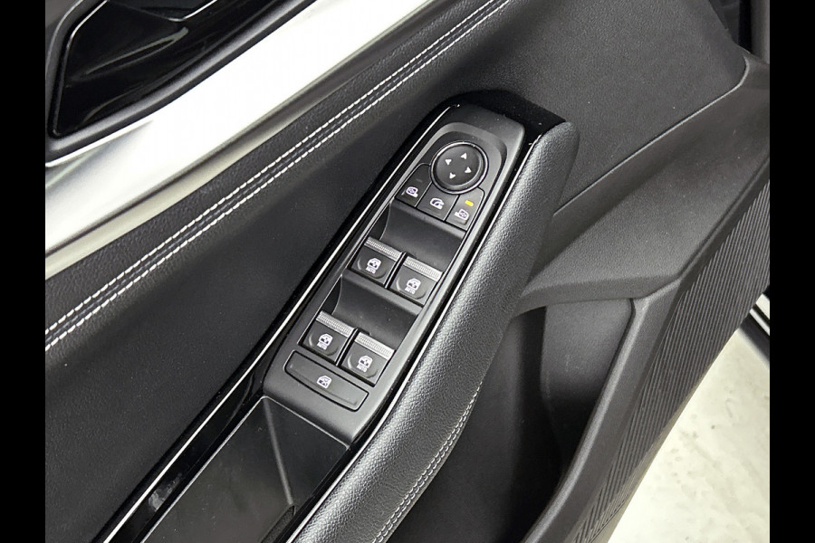 Renault Austral 1.2 E-Tech full hybrid 200 techno(NL-auto, Navi, Camera, Lane Assist, Parkeersensoren, Carplay, Cruise Con, Etc)