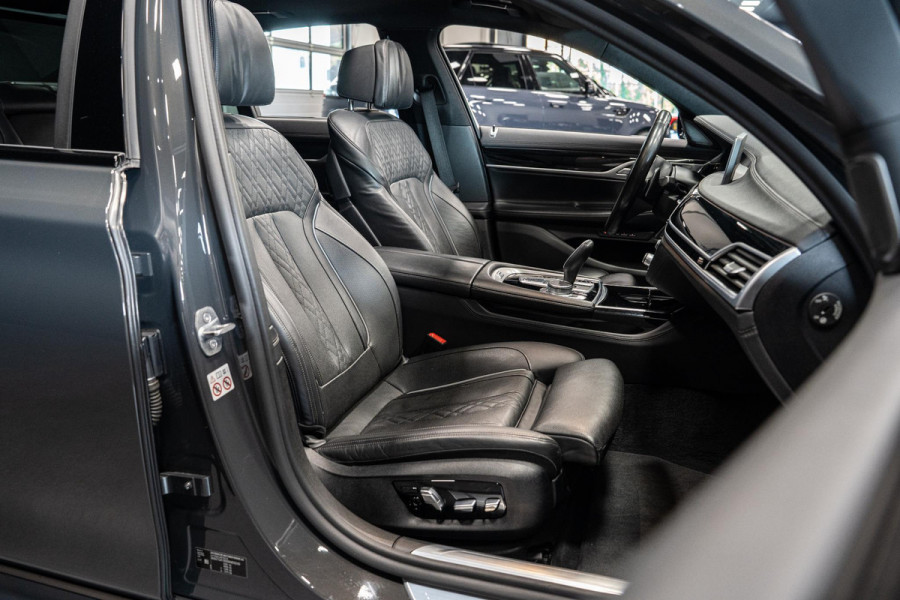 BMW 7 Serie 730d xDrive High Executive *M-Sport / Harman-Kardon / Panorama / HUD / Soft-Close*