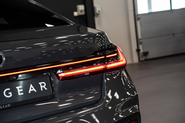 BMW 7 Serie 730d xDrive High Executive *M-Sport / Harman-Kardon / Panorama / HUD / Soft-Close*