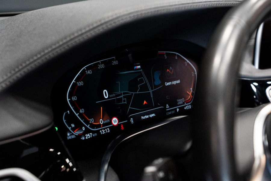 BMW 7 Serie 730d xDrive High Executive *M-Sport / Harman-Kardon / Panorama / HUD / Soft-Close*