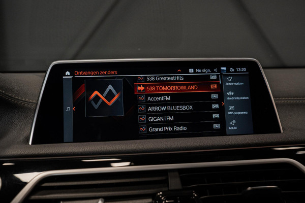 BMW 7 Serie 730d xDrive High Executive *M-Sport / Harman-Kardon / Panorama / HUD / Soft-Close*