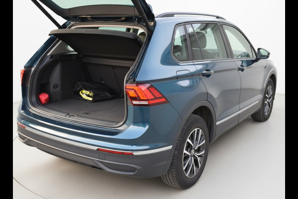 Volkswagen Tiguan E-HYBRID 245PK DSG LIFE VIRTUAL/NAVI/360°CAMERA