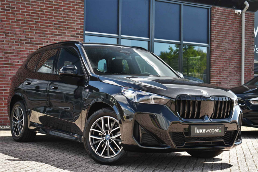 BMW X1 sDrive18i M-Sport Camera ACC-voorber Shadowline Adp-onderstel