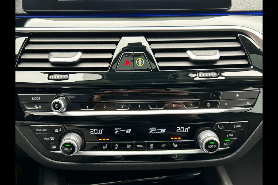 BMW 6 Serie Gran Turismo 630i High Executive * Origineel NL * Head up Panoramadak Memorie Harman / Kardon Trekhaak Camera Leder