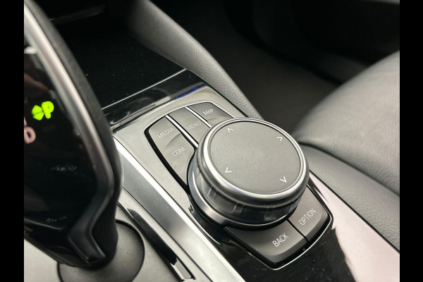 BMW 6 Serie Gran Turismo 630i High Executive * Origineel NL * Head up Panoramadak Memorie Harman / Kardon Trekhaak Camera Leder