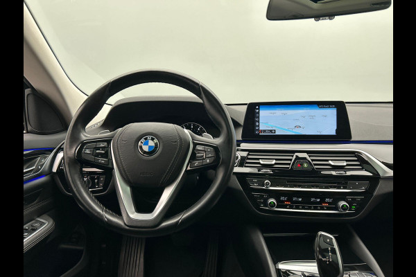 BMW 6 Serie Gran Turismo 630i High Executive * Origineel NL * Head up Panoramadak Memorie Harman / Kardon Trekhaak Camera Leder