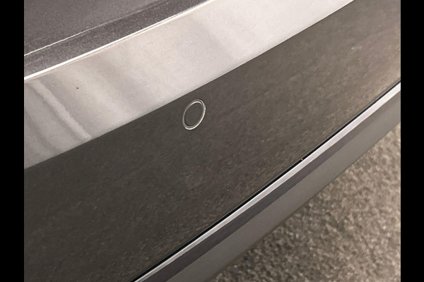 BMW 6 Serie Gran Turismo 630i High Executive * Origineel NL * Head up Panoramadak Memorie Harman / Kardon Trekhaak Camera Leder