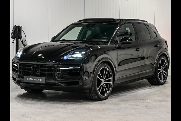 Porsche Cayenne 3.0 E-Hybrid · Sport chrono · Panorama dak · Adaptive cruise · 360 Camera · Keyless · Luchtvering · Bose sound · Memory seats ·