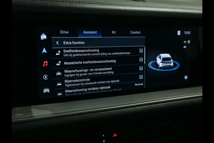 Porsche Cayenne 3.0 E-Hybrid · Sport chrono · Panorama dak · Adaptive cruise · 360 Camera · Keyless · Luchtvering · Bose sound · Memory seats ·