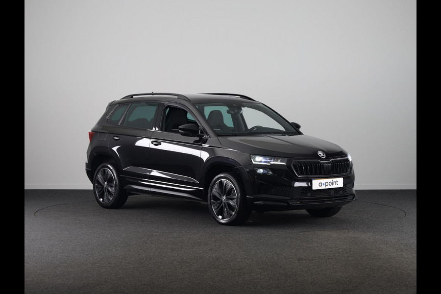Škoda Karoq 1.5 TSI ACT Sportline Business 150 pk Automaat (DSG) | Verlengde garantie | Navigatie via App | Parkeersensoren | Achteruitrijcamera | Adaptieve cruise control | Stoelverwarming |