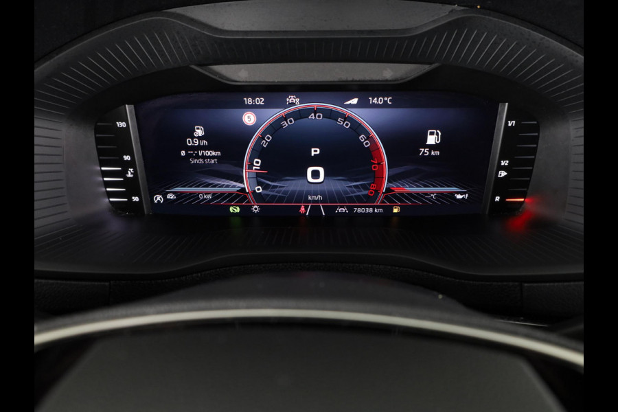 Škoda Karoq 1.5 TSI ACT Sportline Business 150 pk Automaat (DSG) | Verlengde garantie | Navigatie via App | Parkeersensoren | Achteruitrijcamera | Adaptieve cruise control | Stoelverwarming |