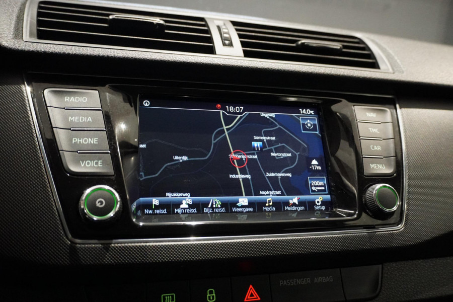 Škoda Fabia Combi 1.0 TSI Ambition + CARPLAY / NAVIGATIE / PDC