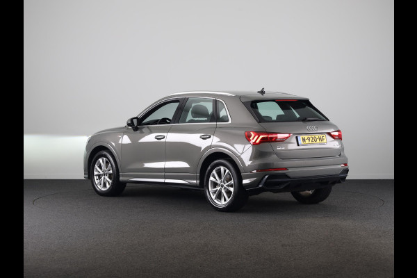 Audi Q3 35 TFSI S edition 150pk | Navigatie | Adaptieve cruise controle | Verwarmbare voorstoelen