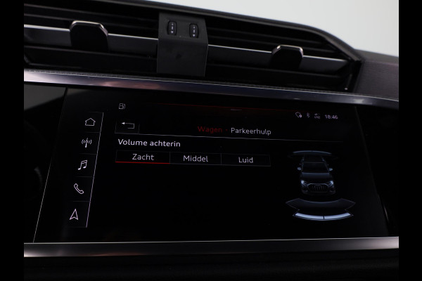 Audi Q3 35 TFSI S edition 150pk | Navigatie | Adaptieve cruise controle | Verwarmbare voorstoelen