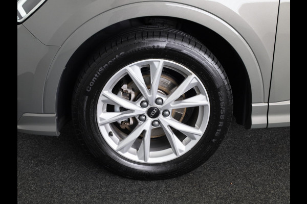 Audi Q3 35 TFSI S edition 150pk | Navigatie | Adaptieve cruise controle | Verwarmbare voorstoelen