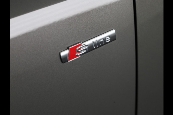 Audi Q3 35 TFSI S edition 150pk | Navigatie | Adaptieve cruise controle | Verwarmbare voorstoelen