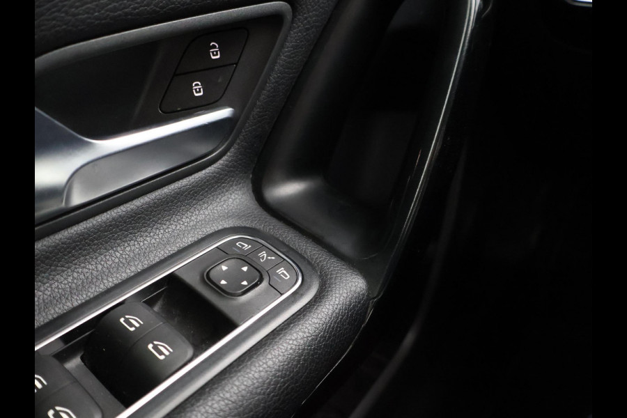 Mercedes-Benz A-Klasse 180D AUT. NIEUW MODEL + WIDESCREEN MBUX | CAMERA | 18" AMG | STOELVERW. | LED | DAB