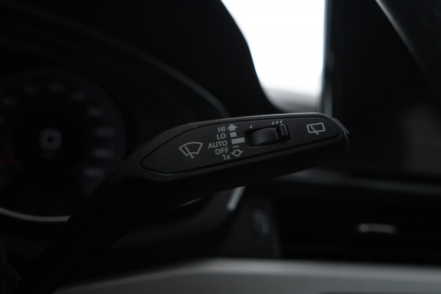Audi A4 Avant 35 TDI Advanced Edition Automaat, Volleder, Virtual, Apple Carplay