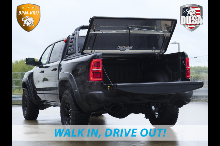 Dodge Ram | RHO | 3.0L Twin-Turbo I6 | 4x4 | Crew Cab | Black Edition | Panoramadak | 14,4-inch Touchscreen | Passenger Display | Getoonde accessoires zijn verkrijgbaar tegen meerprijs