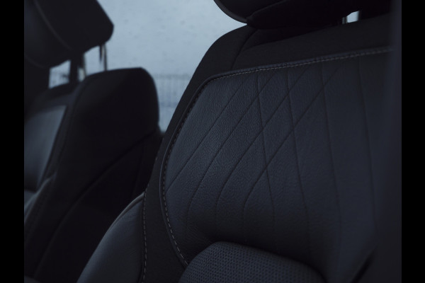 Dodge Ram | 1500 | Limited | Night | 3.0L Twin-Turbo I6 | High Output | BPM-VRIJ | Passenger Display | 14,4 Touch Screen | Harman Kardon | RAMBOX Getoonde accessoires zijn verkrijgbaar tegen meerprijs