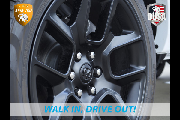 Dodge Ram 1500 | Laramie | Premium Night | 3.0L I6 Hurricane | Crew Cab | 4X4 | BPM VRIJ | Niveau regeling | Passenger Display | Getoonde accessoires zijn verkrijgbaar tegen meerprijs