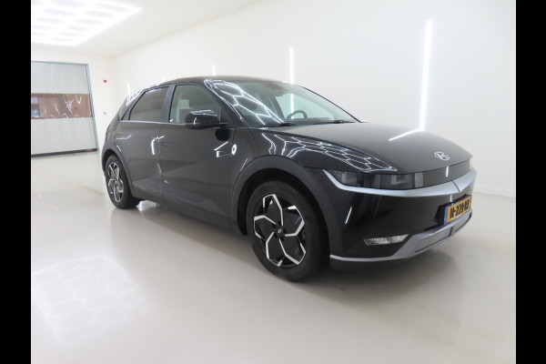 Hyundai IONIQ 5 Style 58 kWh SOH 98% Warmtepomp Airco ECC Navi Carplay Virtual Dashboard Trekhaak PDC VA+ Camera Full LED Adaptive Cruise 19" Velgen
