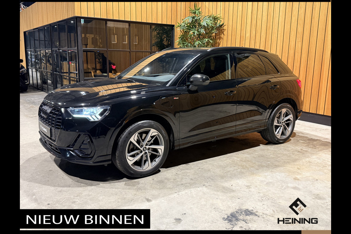Audi Q3 45 TFSI e S edition Black edition. Trekhaak. Navi. 19 inch. Camera.