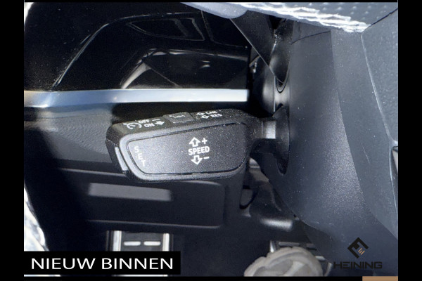 Audi Q3 45 TFSI e S edition Black edition. Trekhaak. Navi. 19 inch. Camera.