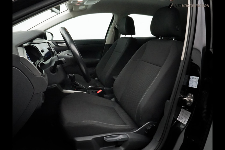 Volkswagen Polo 1.0 TSI R-Line (APPLE CARPLAY,LED,SPORTSTOELEN,LM-VELGEN,CLIMATE,ADAPTIVE CRUISE,TREKHAAK,TOPCONDITIE)