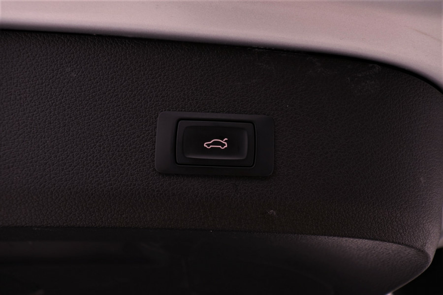 Audi Q7 3.0 TDI S-Line 5+2 | Xenon/LED | Panoramadak | Keyless | PDC V+A | Camera | Navigatie | Privacy glass