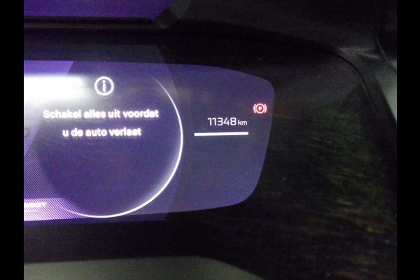 Peugeot e-2008 EV GT Avantage 54 kWh Alcantara interieur