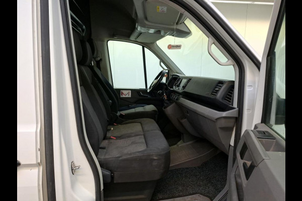 Volkswagen Crafter 35 2.0 TDI L3H3 Comfortline Airco Navi Carplay Cruise Control PDC Voor & Achter+Camera 3-Zits DAB+