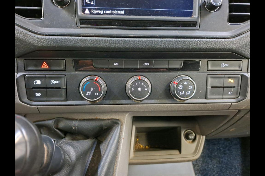 Volkswagen Crafter 35 2.0 TDI L3H3 Comfortline Airco Navi Carplay Cruise Control PDC Voor & Achter+Camera 3-Zits DAB+