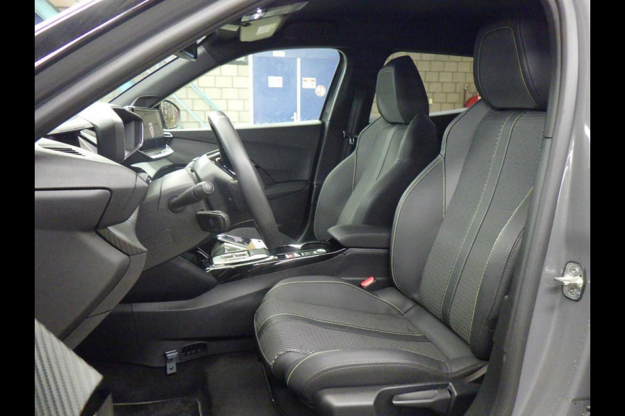 Peugeot e-2008 EV GT Avantage 54 kWh