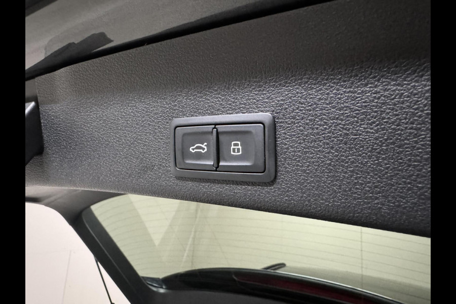 Audi A6 Avant 55 TFSI e Quattro Competition S-Line Pano HUD 360º Sfeer Leer Trekh.