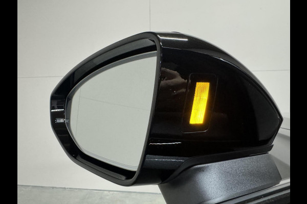 Audi A6 Avant 55 TFSI e Quattro Competition S-Line Pano HUD 360º Sfeer Leer Trekh.