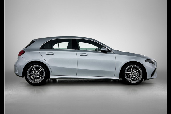 Mercedes-Benz A-Klasse 180 AMG Star Edition AMG Line | Ledkoplampen | Apple CarPlay | Licht- en zicht pakket | Keyless-Go | Spiegel Pakket | Stoelverwarming. Inclusief 24 maanden MB Certified garantie voor Europa.