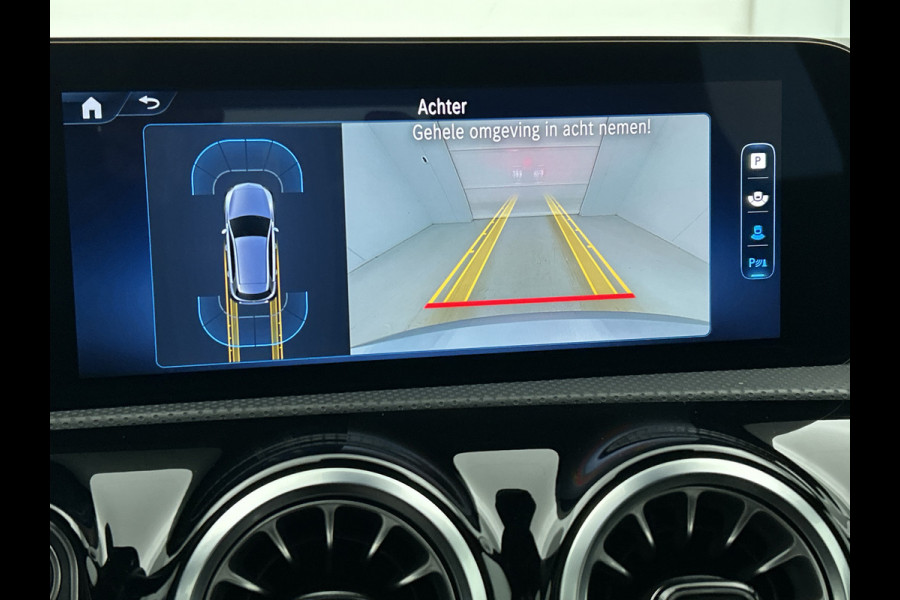 Mercedes-Benz A-Klasse 180 AMG Star Edition AMG Line | Ledkoplampen | Apple CarPlay | Licht- en zicht pakket | Keyless-Go | Spiegel Pakket | Stoelverwarming. Inclusief 24 maanden MB Certified garantie voor Europa.