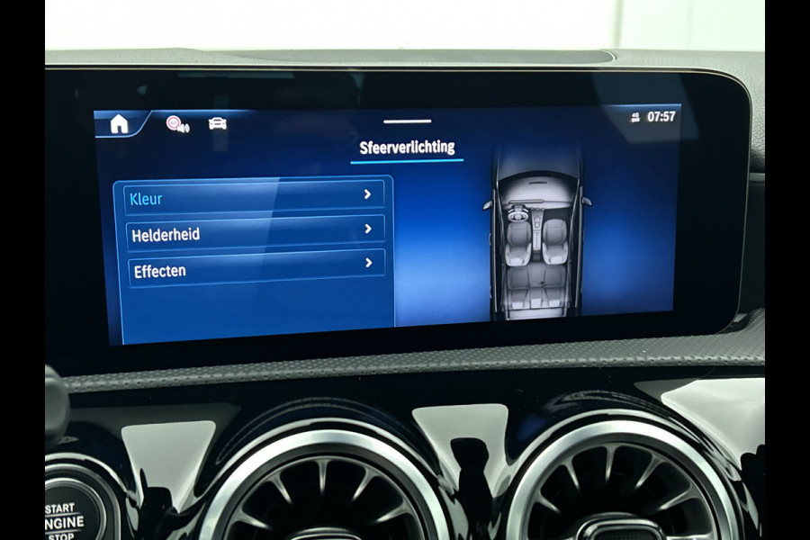 Mercedes-Benz A-Klasse 180 AMG Star Edition AMG Line | Ledkoplampen | Apple CarPlay | Licht- en zicht pakket | Keyless-Go | Spiegel Pakket | Stoelverwarming. Inclusief 24 maanden MB Certified garantie voor Europa.