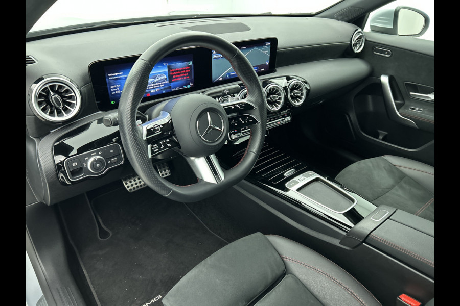 Mercedes-Benz A-Klasse 180 AMG Star Edition AMG Line | Ledkoplampen | Apple CarPlay | Licht- en zicht pakket | Keyless-Go | Spiegel Pakket | Stoelverwarming. Inclusief 24 maanden MB Certified garantie voor Europa.